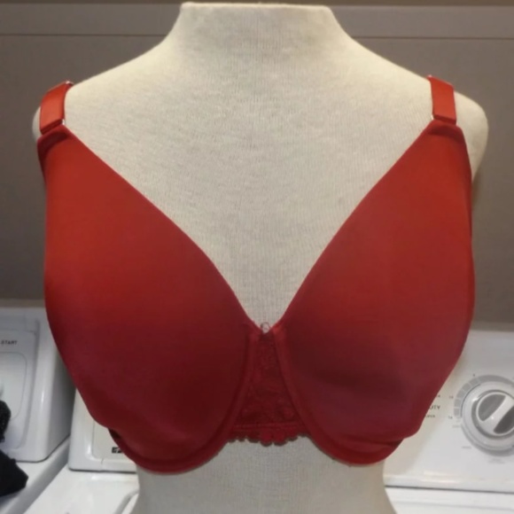 Maidenform Other - Dark Red Underwire Plunge Bra 38DD